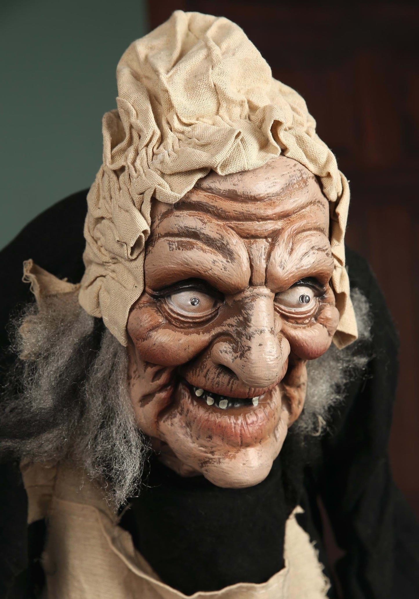 5 Foot Animatronic Old Hag Decoration